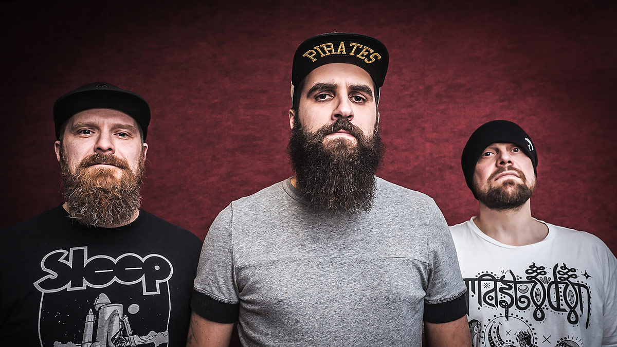 Sludge-trio Zombie Eater rosteriin!