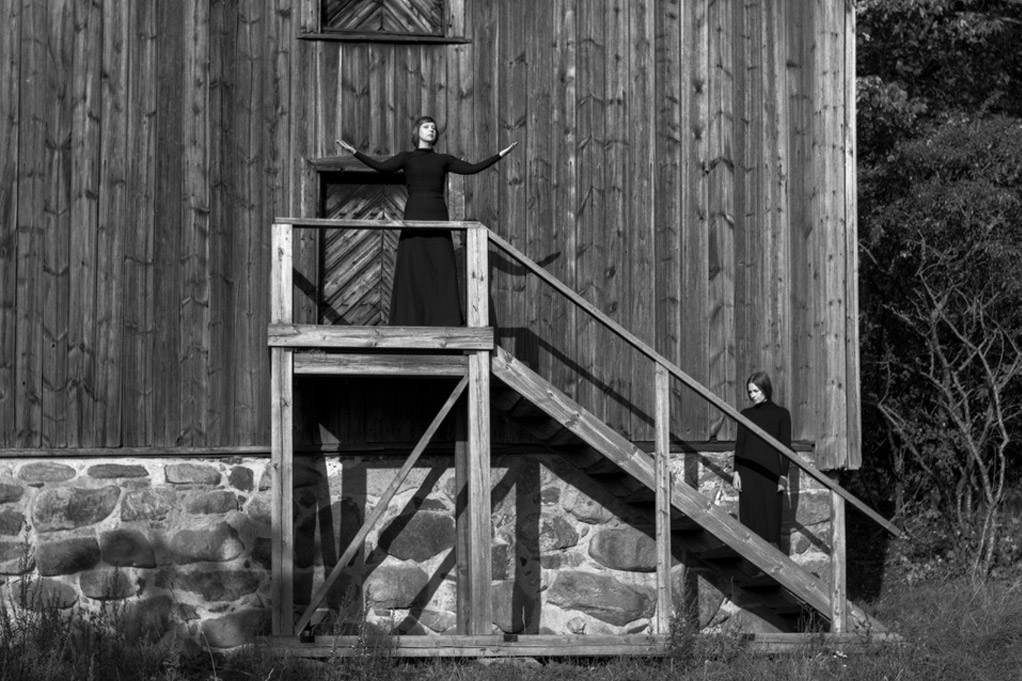 Cult Rock Group Mansion release music video for ”No Funeral”