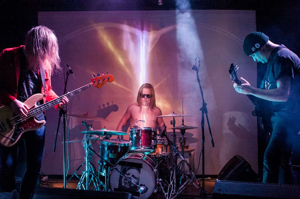 Cosmic Hammerdrill METEOR VORTEX Reveal New Single ”Ultraspeed” + Official Animated Music Video